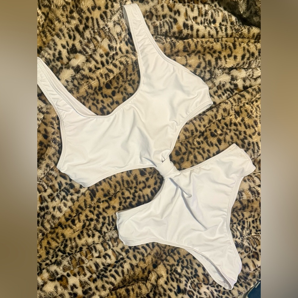 White Knotted Monokini Swimsuit